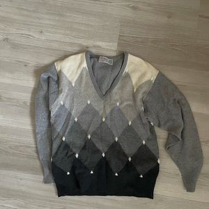 Ballantyne 100% cashmere Scottish sweater